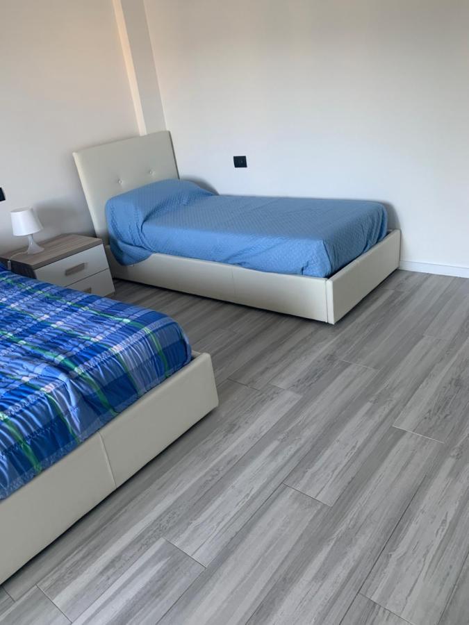 La Conchiglia A Marina Appartement Marina Di Carrara Buitenkant foto
