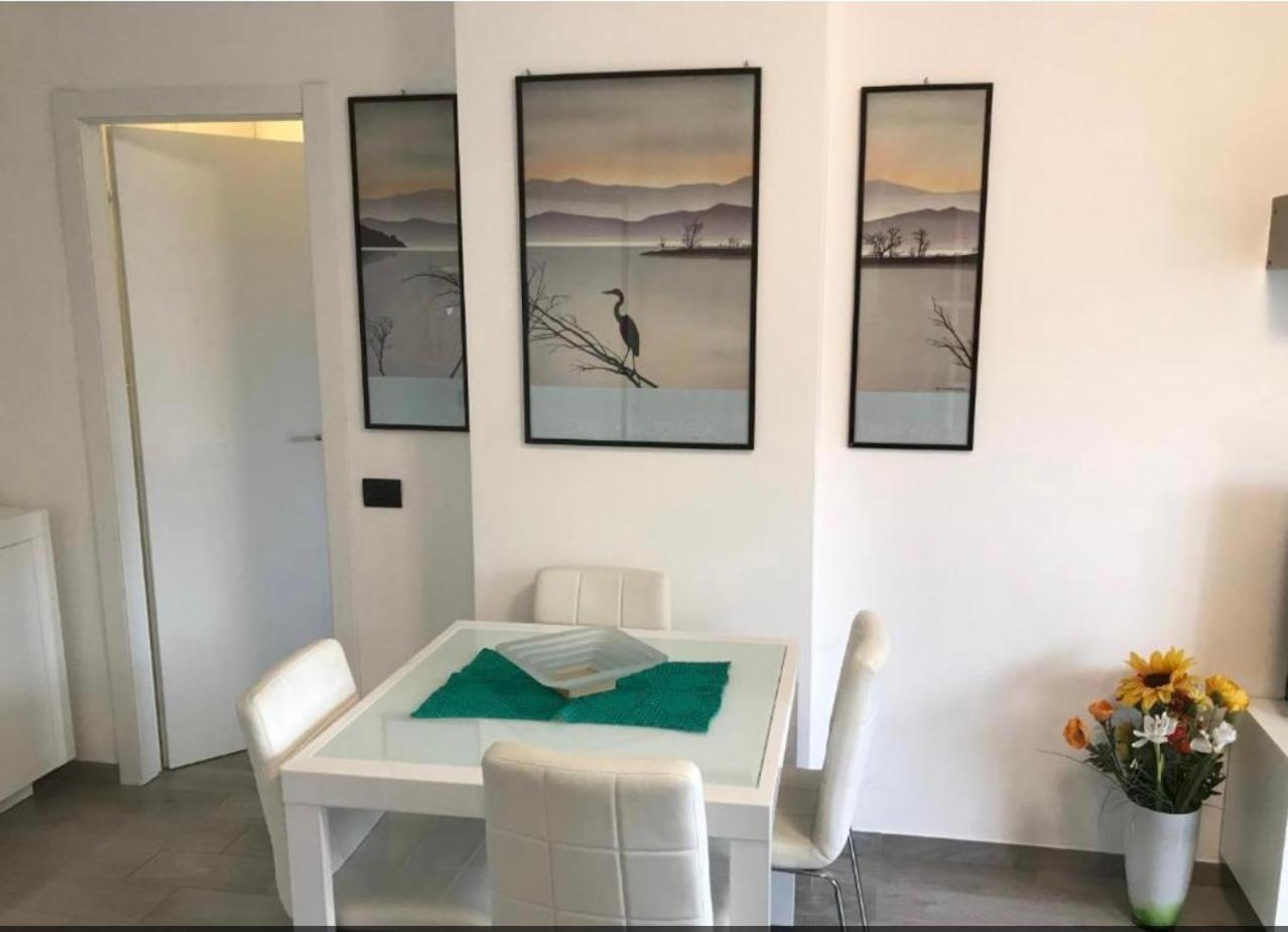La Conchiglia A Marina Appartement Marina Di Carrara Buitenkant foto
